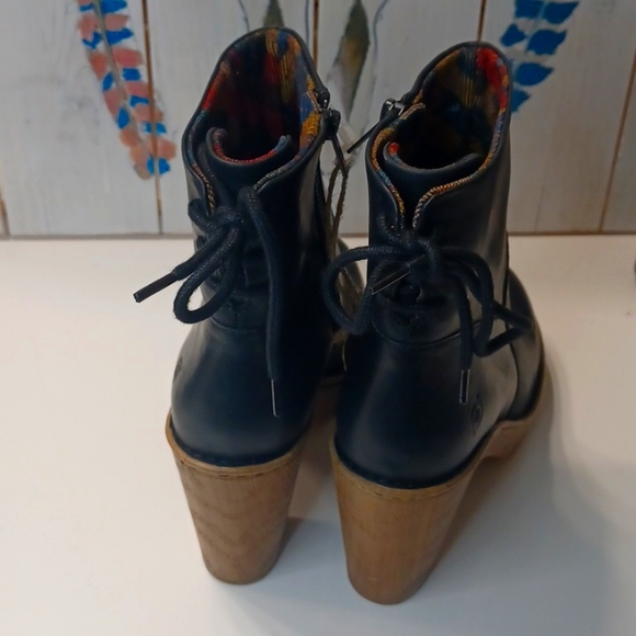 BORN CAPELLA WOMENS SZ 7 ANKLE BOOTS NEW $165 - Picture 4 of 8